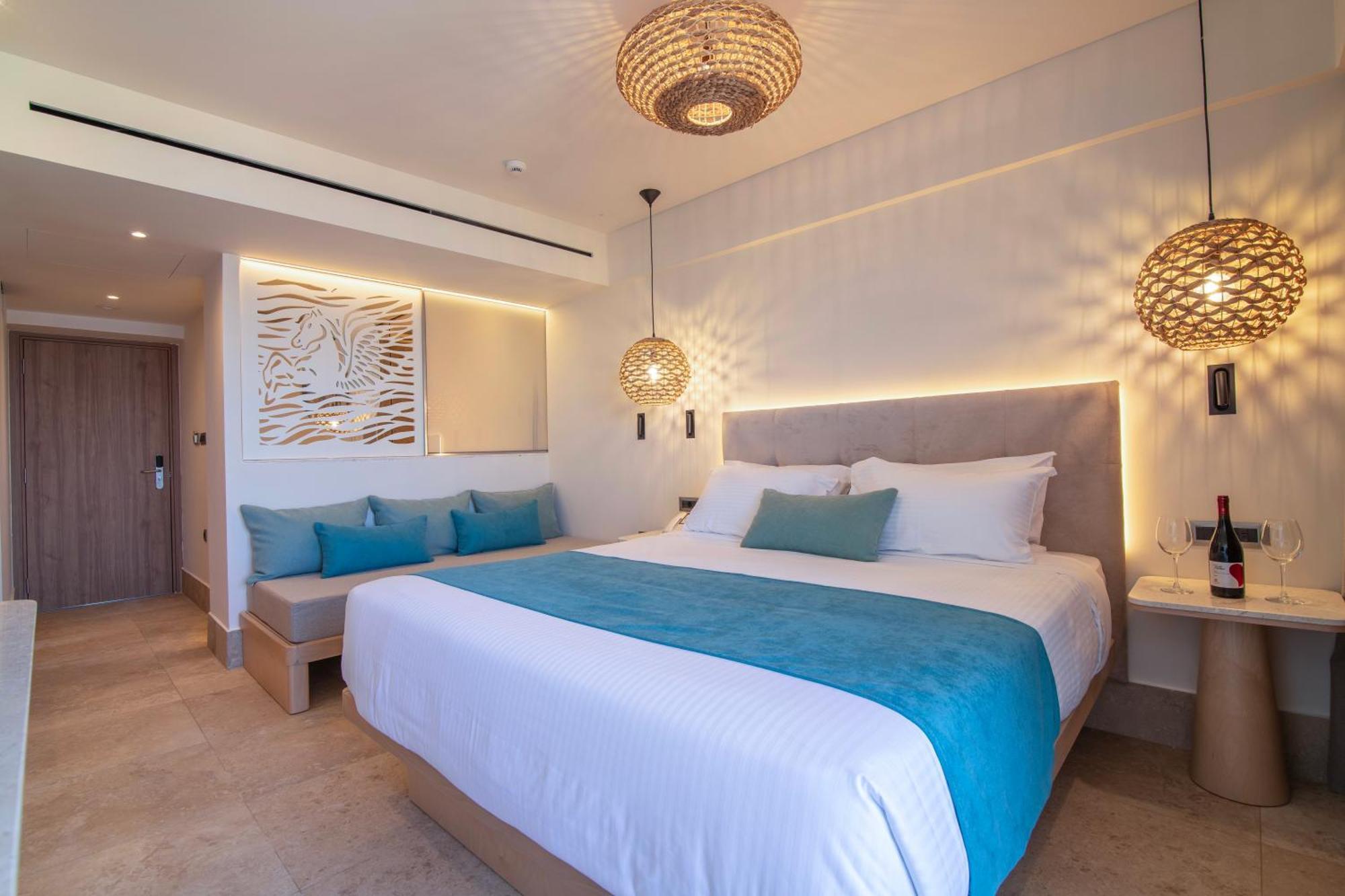 Pegasos Deluxe Beach Hotel Faliraki Eksteriør billede Deluxe Room