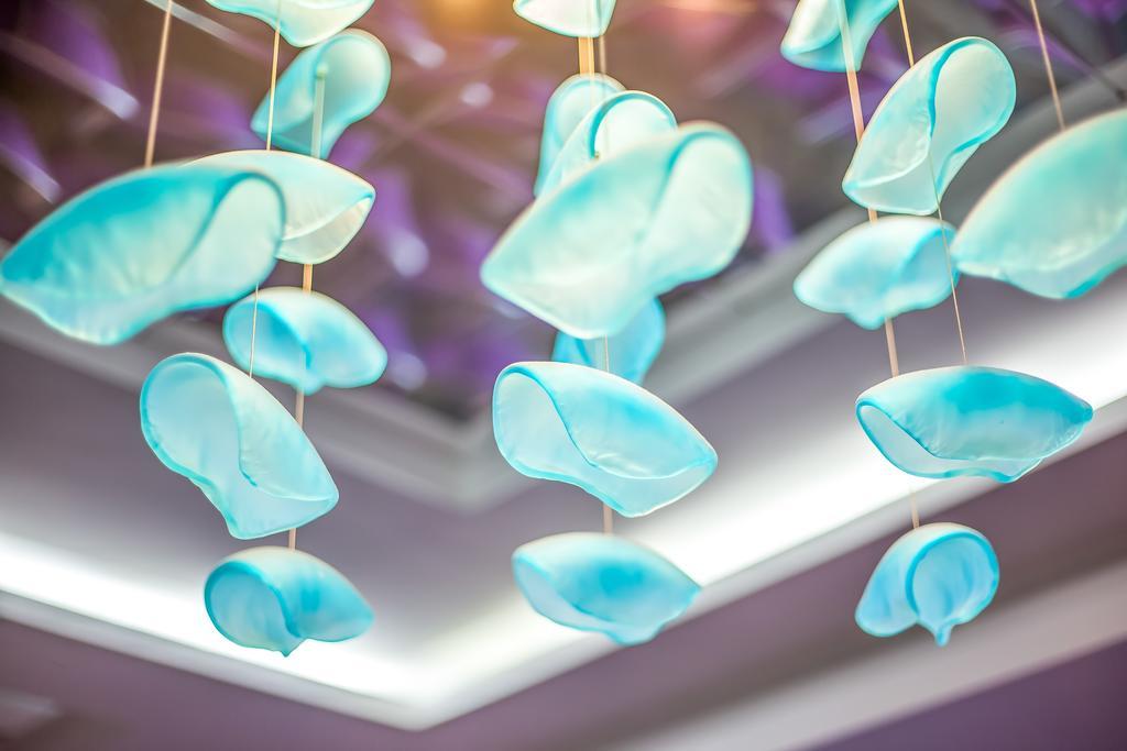 Pegasos Deluxe Beach Hotel Faliraki Eksteriør billede A wind chime